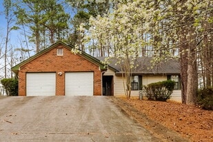 709 River Bend Dr in Jonesboro, GA - Building Photo