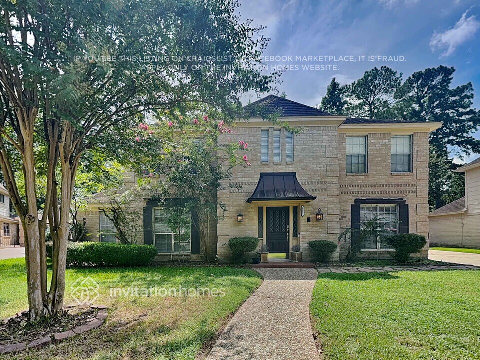 6607 Gentle Bend Dr in Houston, TX - Building Photo