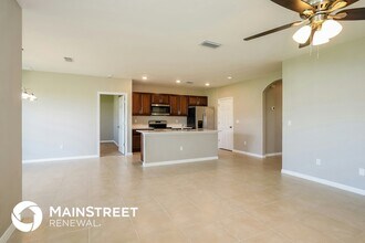 1822 NE 4th Pl in Cape Coral, FL - Building Photo - Building Photo