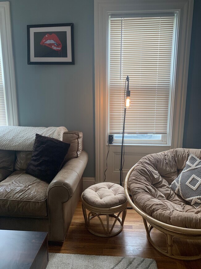 130 Sutton St, Unit 1 in Providence, RI - Building Photo - Building Photo