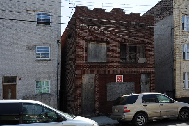 26 Seidler St in Jersey City, NJ - Foto de edificio - Building Photo