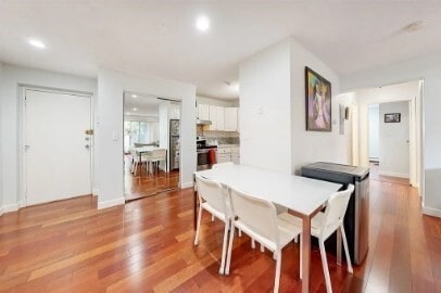 383 Langley Rd in Newton, MA - Building Photo - Building Photo