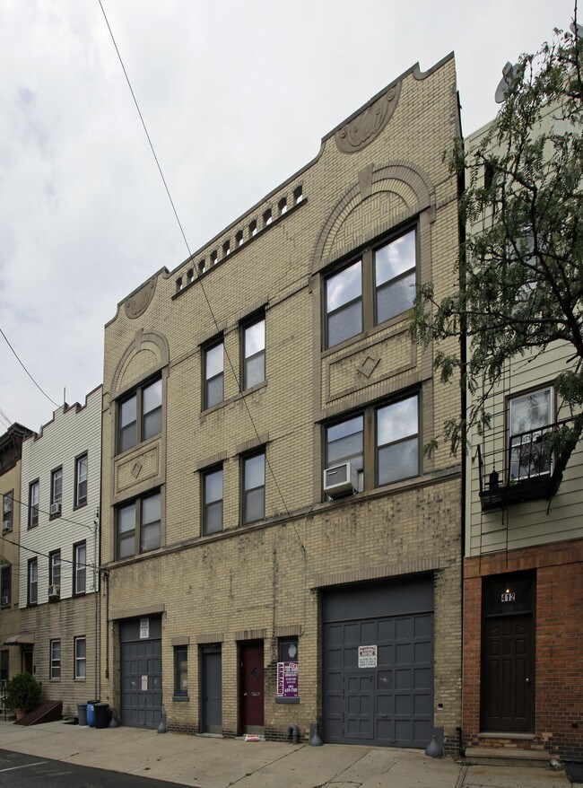 414-416 2nd St in Jersey City, NJ - Building Photo - Building Photo
