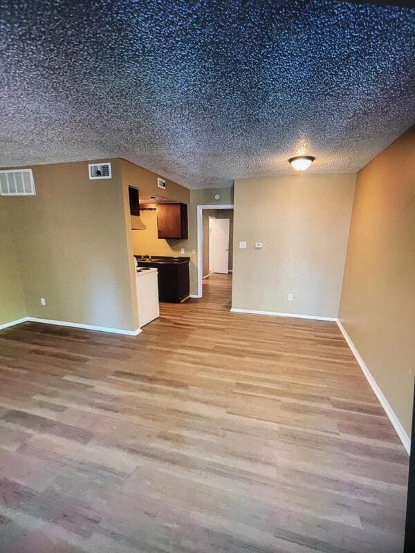 property at 514 S Bois D Arc Ave