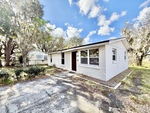 235 W Northside Dr in Lake Wales, FL - Building Photo - Building Photo