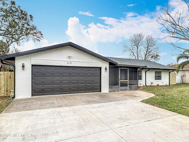 property at 610 Moonpenny Cir