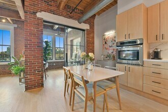 9 W Broadway in Boston, MA - Building Photo - Building Photo