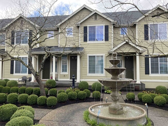 11736 SW Murre Terrace in Beaverton, OR - Building Photo - Building Photo