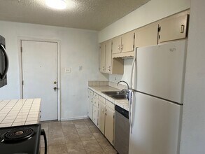 718 Michelle Dr in Copperas Cove, TX - Building Photo - Building Photo