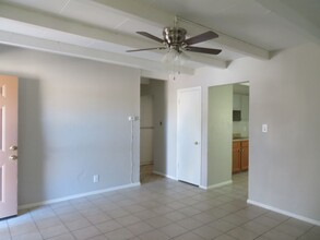 1108 Stull Dr in Las Cruces, NM - Building Photo - Building Photo