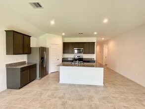 7515 Cattle Walker Ct in Rosharon, TX - Building Photo - Building Photo