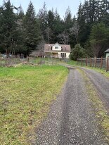 4485 S Schooner Creek Rd, Unit SweetCountryApartment in Lincoln City, OR - Building Photo