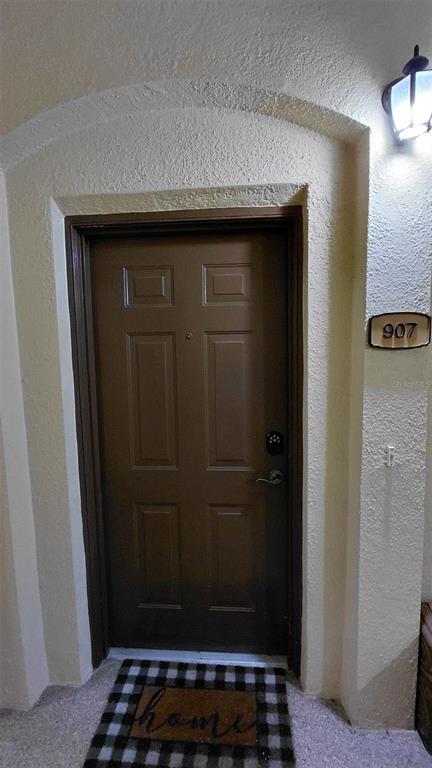 11564 Mizzon Dr in Windermere, FL - Foto de edificio - Building Photo