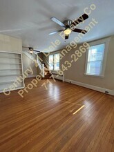 545 E Main St in Dallastown, PA - Building Photo - Building Photo