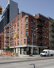 181-185 E Houston St in New York, NY - Building Photo - Building Photo