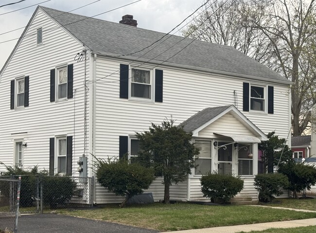 property at 43 Willow Rd