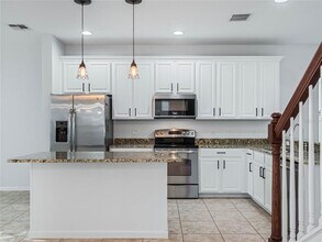 6352 Golden Dewdrop Trail in Windermere, FL - Building Photo - Building Photo