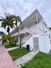 1600 Pennsylvania Ave in Miami Beach, FL - Foto de edificio - Building Photo