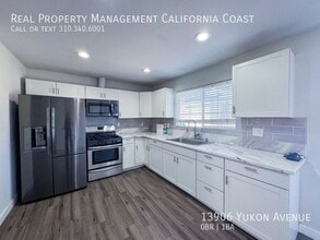 13906 Yukon Ave in Hawthorne, CA - Building Photo - Building Photo