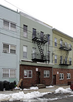 76 Hancock Ave in Jersey City, NJ - Building Photo
