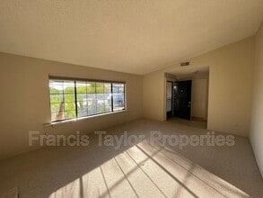 1762 David Dr in Escondido, CA - Building Photo - Building Photo