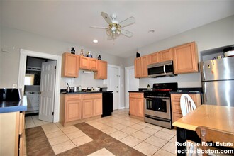 201 Hillside St, Unit #1 in Boston, MA - Building Photo - Building Photo