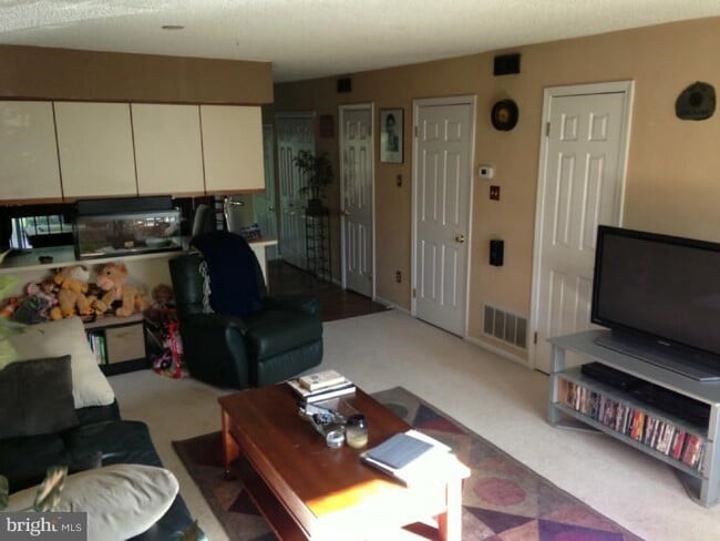 237 Carriage Ct in Chesterbrook, PA - Foto de edificio - Building Photo