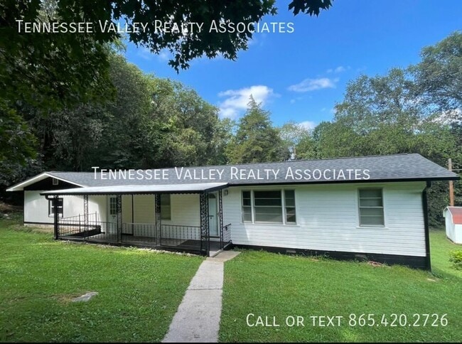 property at 3009 Cox Ln