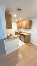 1423 Del Rio Cir in Concord, CA - Building Photo - Building Photo