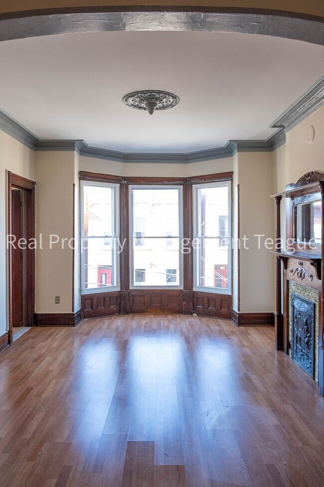 1040 5th Ave in Troy, NY - Building Photo - Building Photo