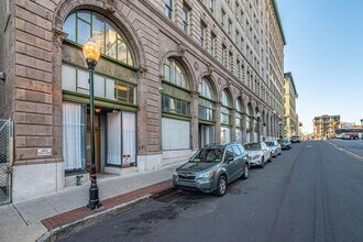 143 E State St in Trenton, NJ - Building Photo - Building Photo