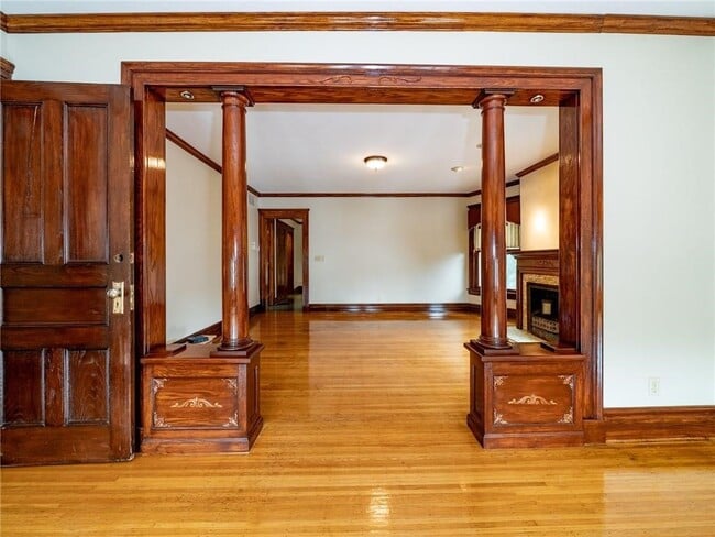 property at 1108 Lake Ave