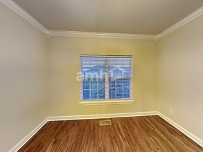 1707 Arrowhead Dr in Lebanon, TN - Foto de edificio - Building Photo