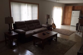 2705 55th St NW in Rochester, MN - Foto de edificio - Building Photo