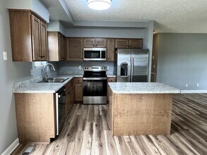 297 E Carter Rd in Portland, TN - Building Photo - Building Photo