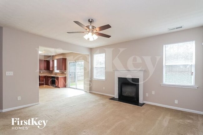 242 Silver Arrow Cir in Austell, GA - Foto de edificio - Building Photo