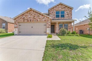 1044 Knightly Ln in Haslet, TX - Building Photo