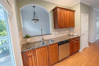 2043 Liberty Ct NW in Atlanta, GA - Building Photo - Building Photo