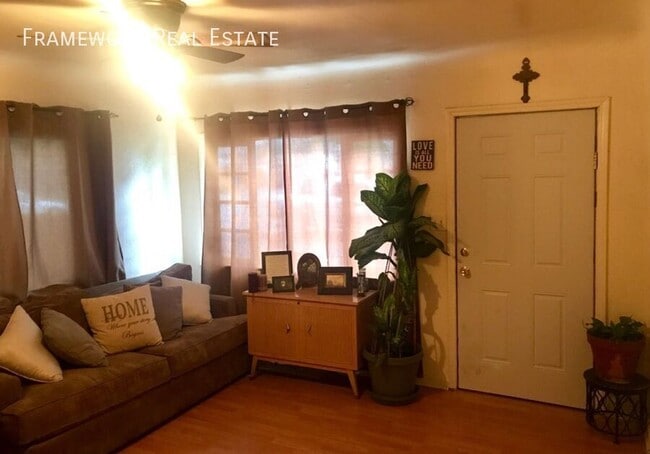 1356-1376 Zephyr St in Lakewood, CO - Building Photo - Building Photo