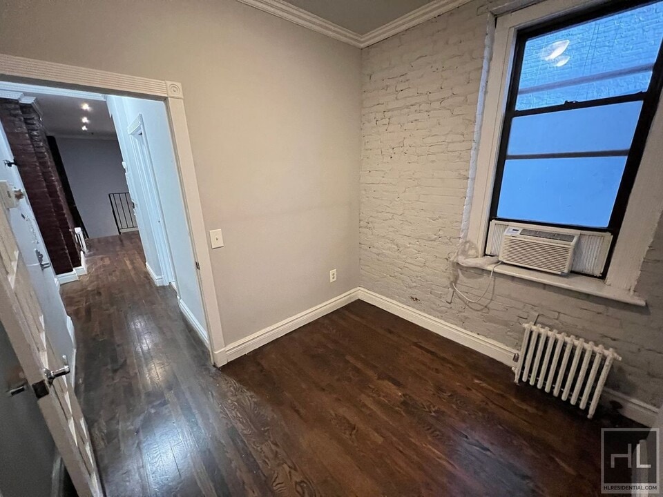 East 13th Street in New York, NY - Building Photo