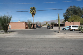 3519 E Water St in Tucson, AZ - Building Photo - Building Photo