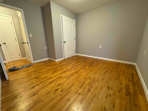 295 Hawthorne Ave-Unit -2D in Newark, NJ - Building Photo - Building Photo