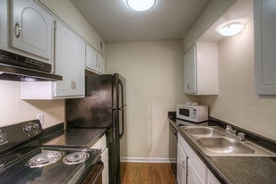 Wilshire Lofts and Townhomes