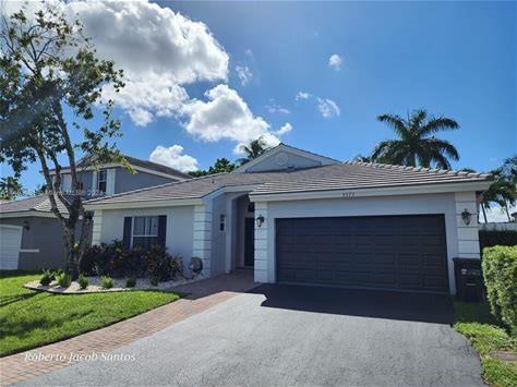 5373 NW 55th Terrace in Coconut Creek, FL - Building Photo - Building Photo