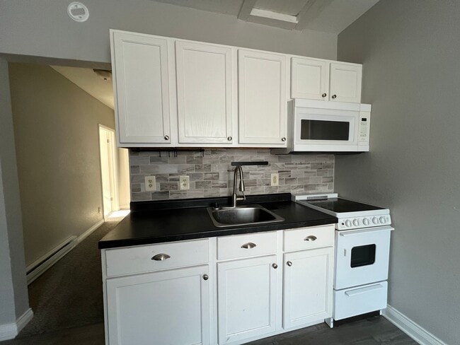 property at 212-214 S Pershing Dr