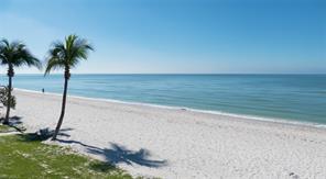 10525 Gulf Shore Dr-Unit -283 in Naples, FL - Building Photo