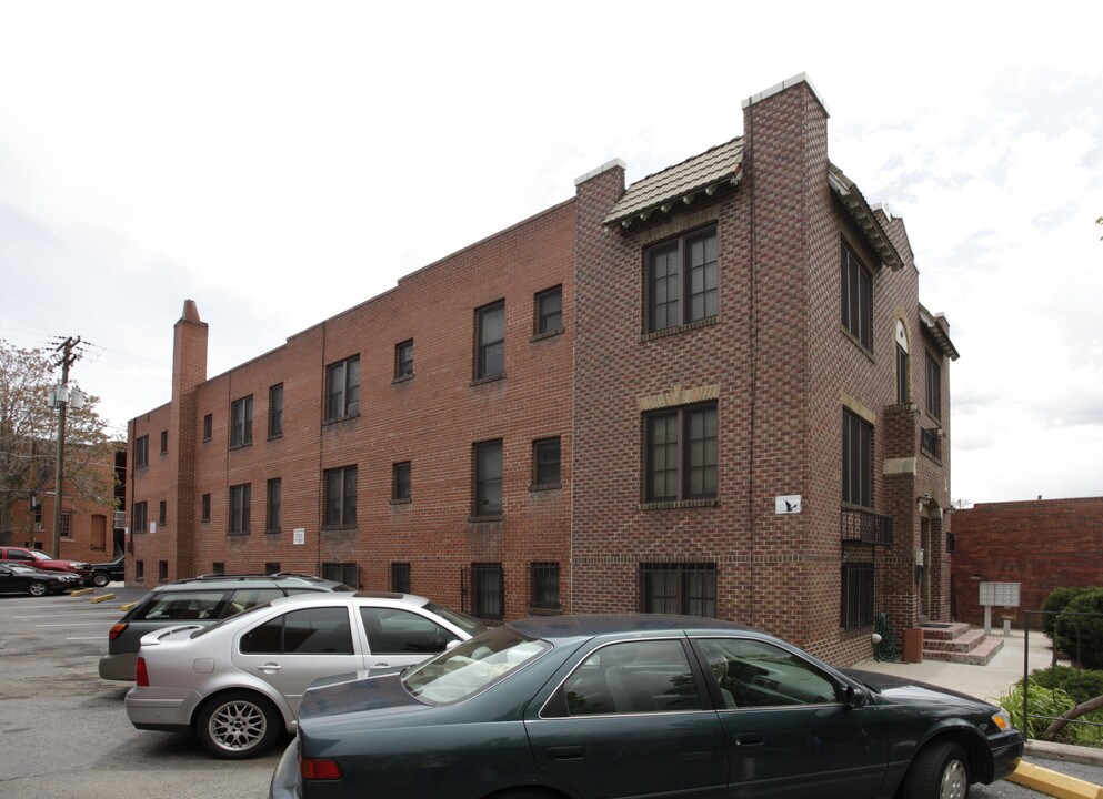 1324 Ogden St in Denver, CO - Building Photo