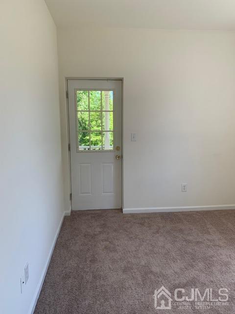 200 Freeman St in Woodbridge Township, NJ - Building Photo - Building Photo