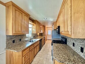 3603 Udall St in San Diego, CA - Building Photo - Building Photo