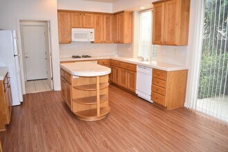 469 Anacapa Dr in Roseville, CA - Building Photo - Building Photo